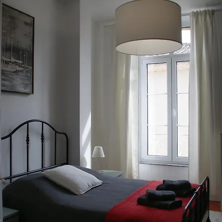 Apartment Le Charme A La Francaise - 4 Pers