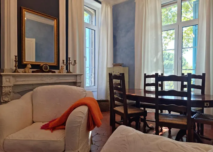 Διαμέρισμα Le Charme A La Francaise - 4 Pers *